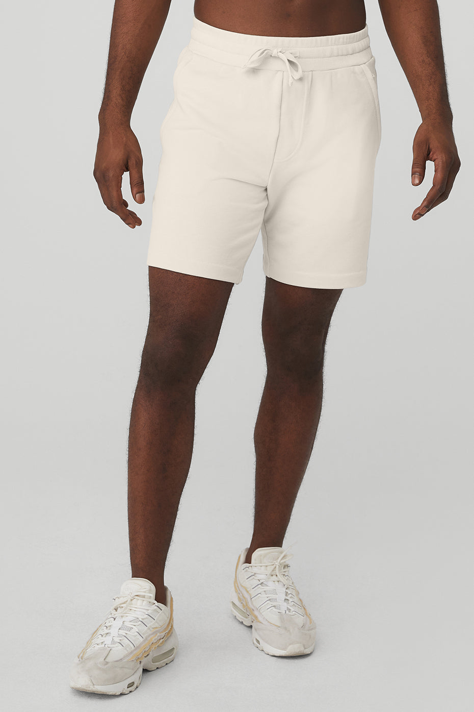 Beige Men's Alo Yoga Chill Shorts | AFJ-026437