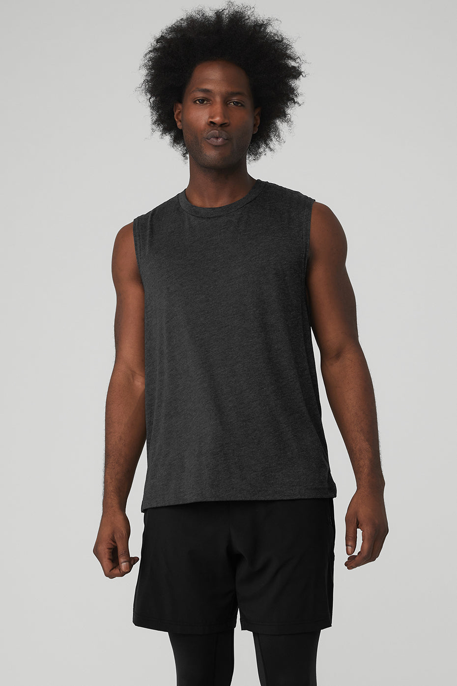 Black Men's Alo Yoga The Triumph Muscle Tanks | ELU-204978