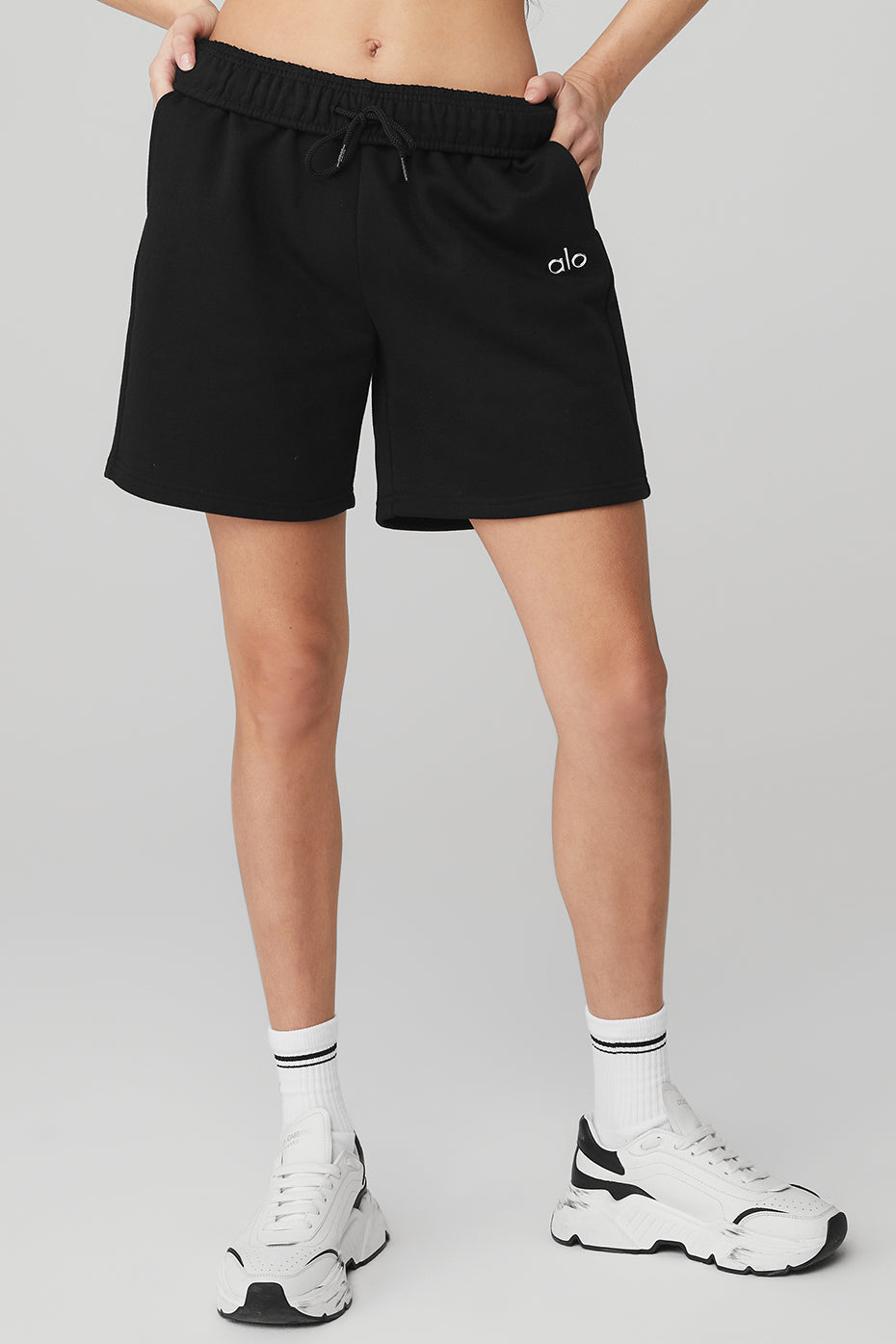 Black Women's Alo Yoga Accolade Sweat Shorts | JXS-640317