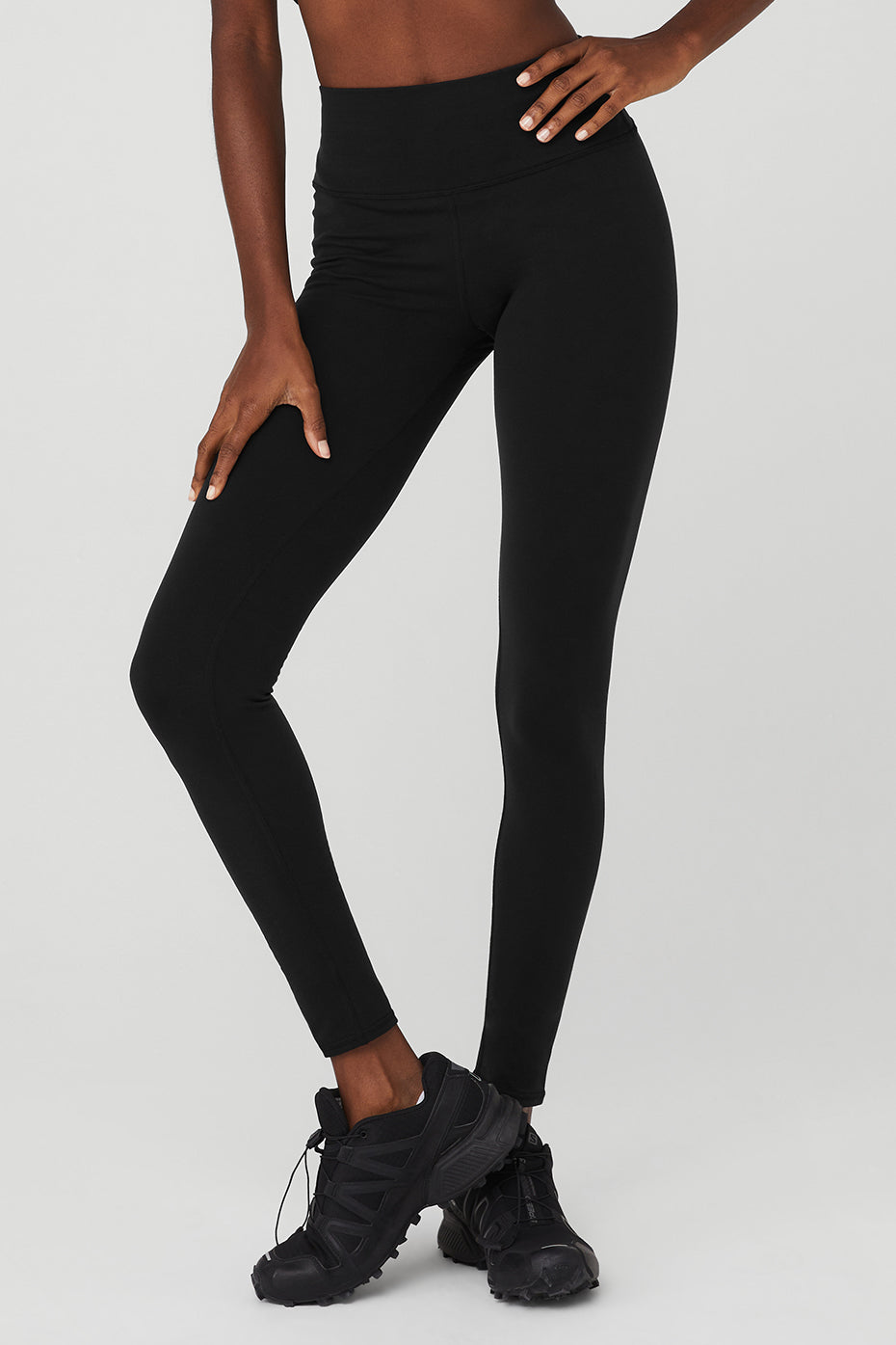 Black Women's Alo Yoga Airbrush Winter Warm High-Waist Nocturne Leggings | IXB-438295