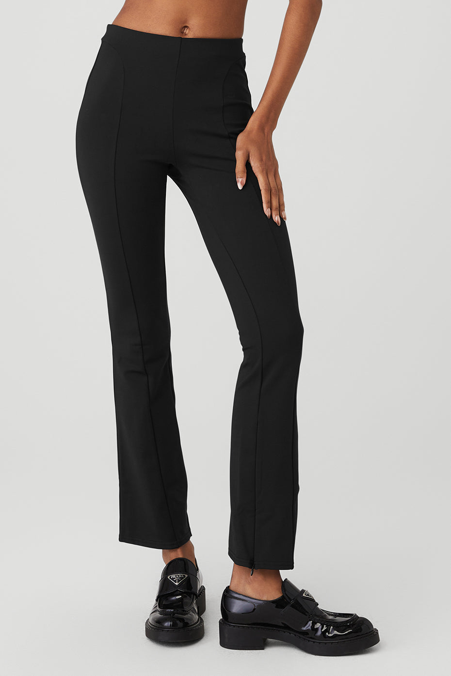 Black Women's Alo Yoga High-Waist 7/8 Zip It Flare Leggings | PVI-617895