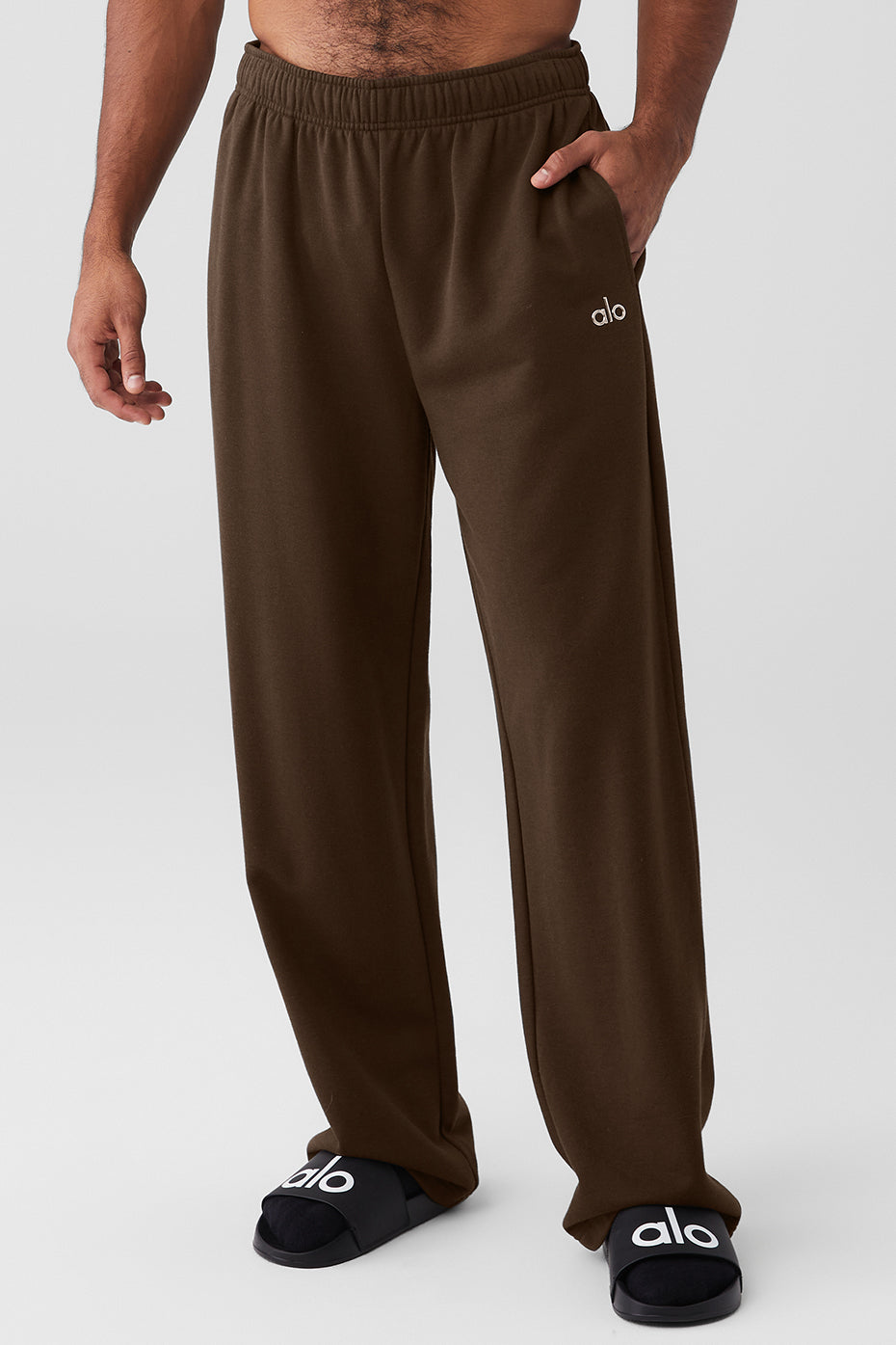 Chocolate Men's Alo Yoga Accolade Straight Leg Sweatpants | FIQ-578216