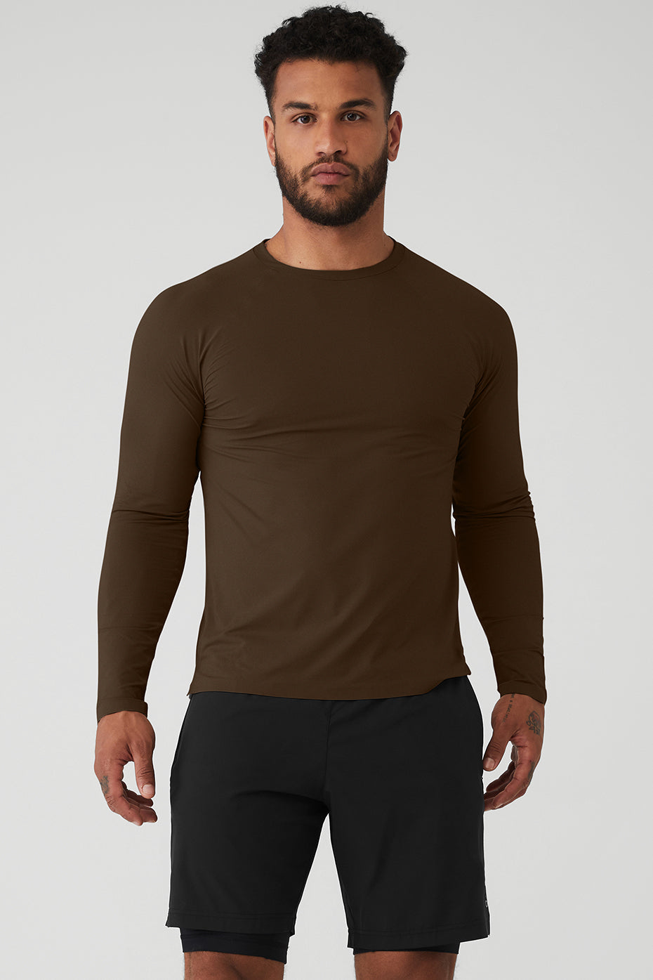 Chocolate Men's Alo Yoga Idol Performance Tee Long Sleeve | WCL-604857