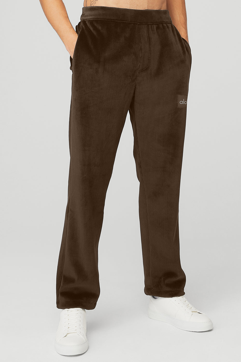 Coffee Men's Alo Yoga Velour Baller Pants | IVS-358461