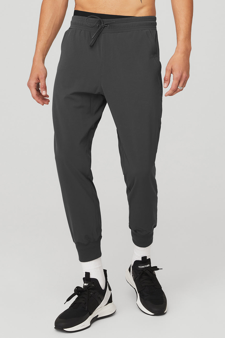 Dark Grey Men's Alo Yoga Co-Op 7/8 Pants | TRE-496173