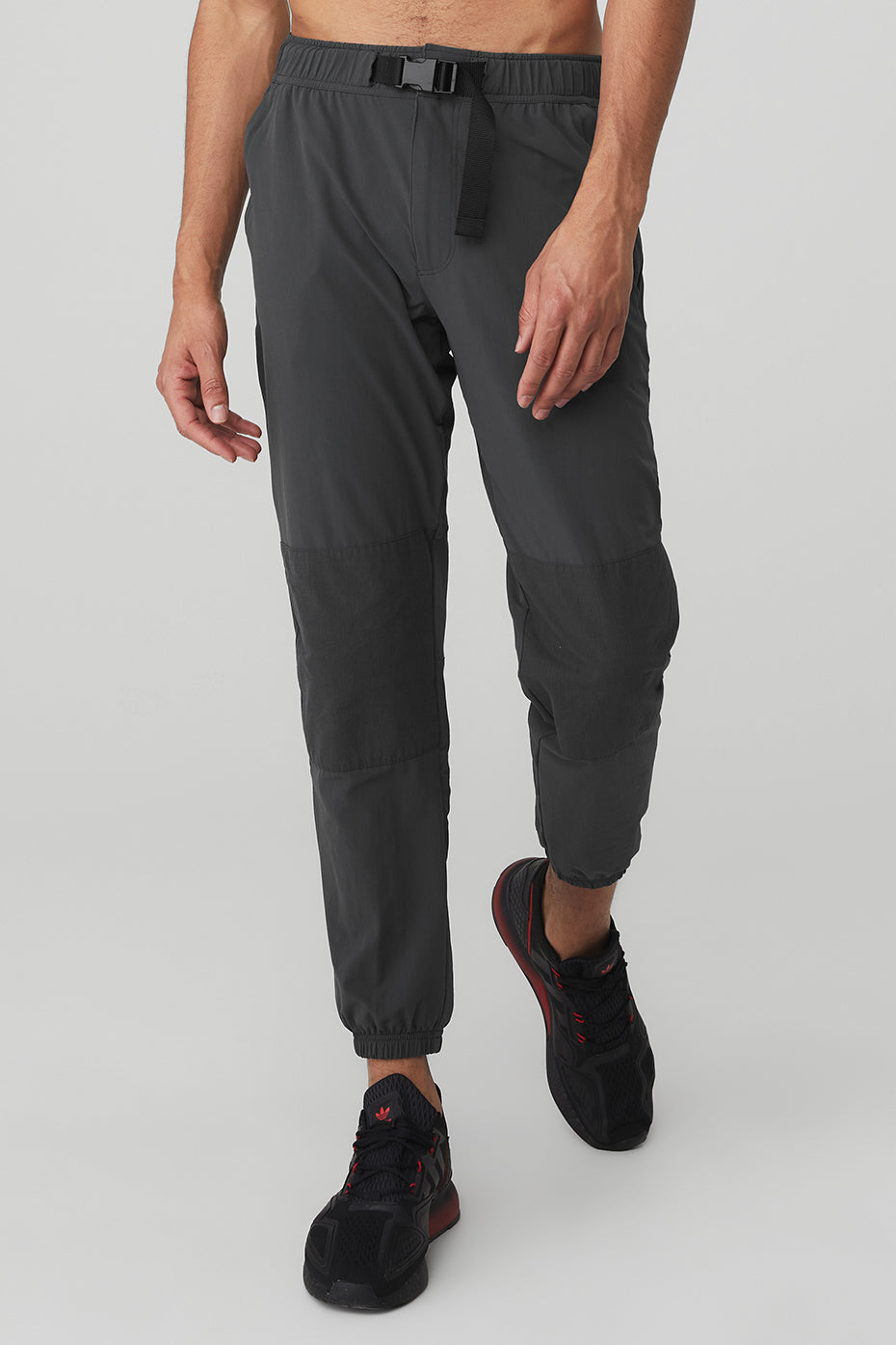 Dark Grey Men's Alo Yoga Talus Tech Pants | FCA-592864