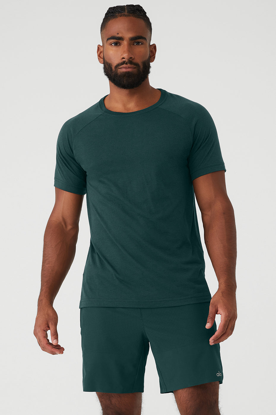 Green Men's Alo Yoga The Triumph Crew Neck Tee Short Sleeve | DHZ-368502