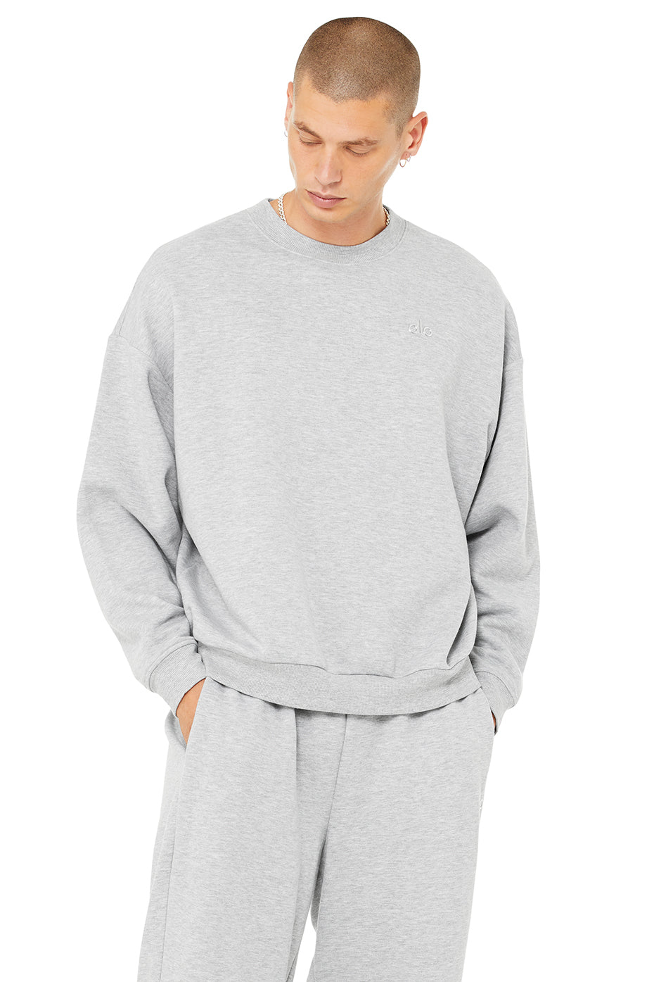 Grey Men's Alo Yoga Accolade Crew Neck Pullover Sweatshirts | DNQ-483179