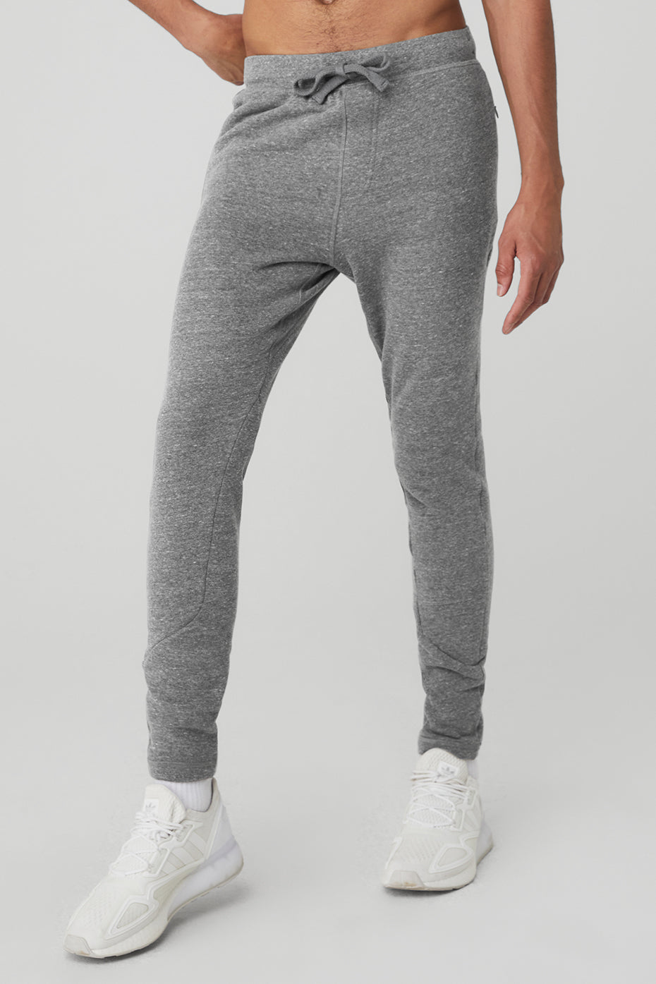 Grey Men's Alo Yoga The Triumph Sweatpants | WJA-836057