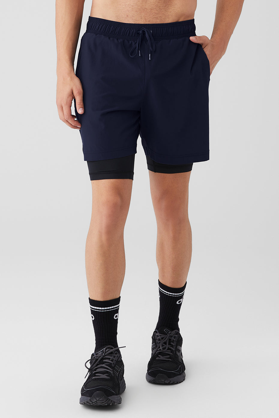 Navy / Black Men's Alo Yoga 7'' Unity 2 In 1 Shorts | JST-850293