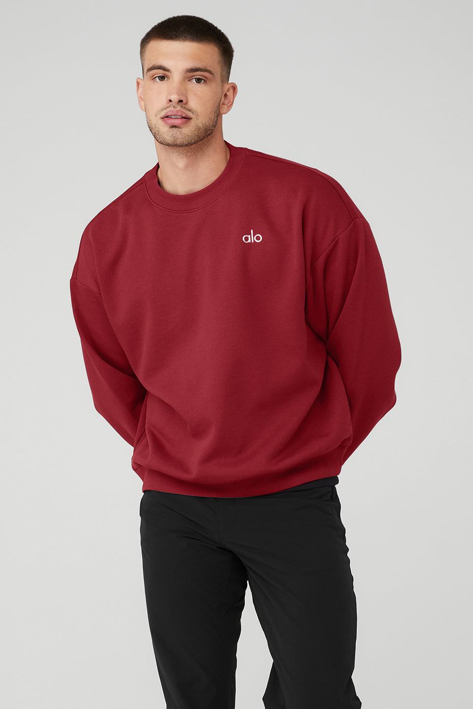 Red Men's Alo Yoga Accolade Crew Neck Pullover Sweatshirts | STY-539807