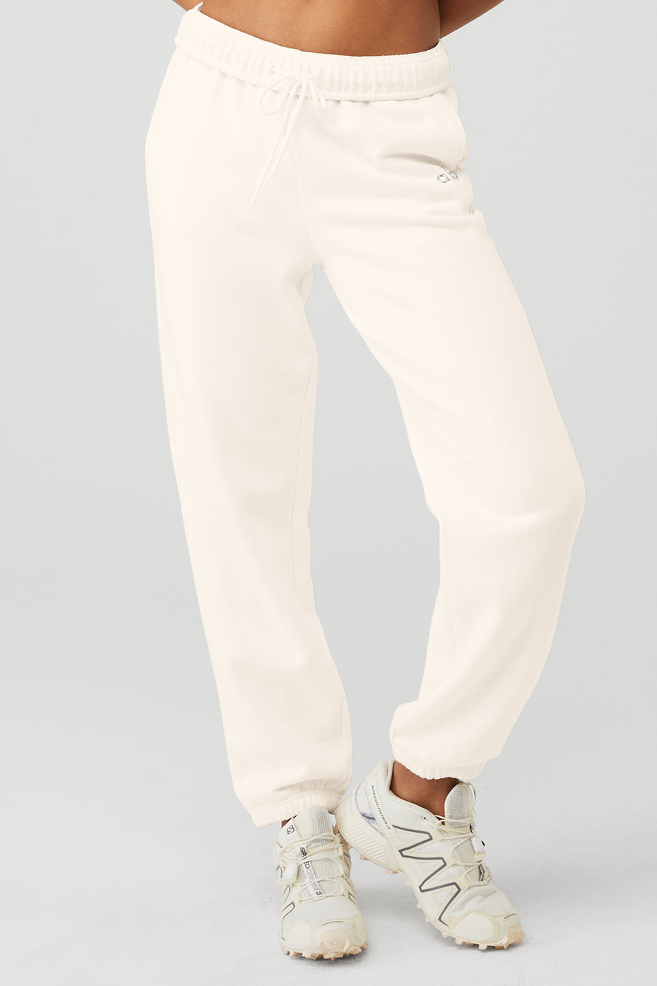 White Women's Alo Yoga Accolade Sweatpants | TBU-235076