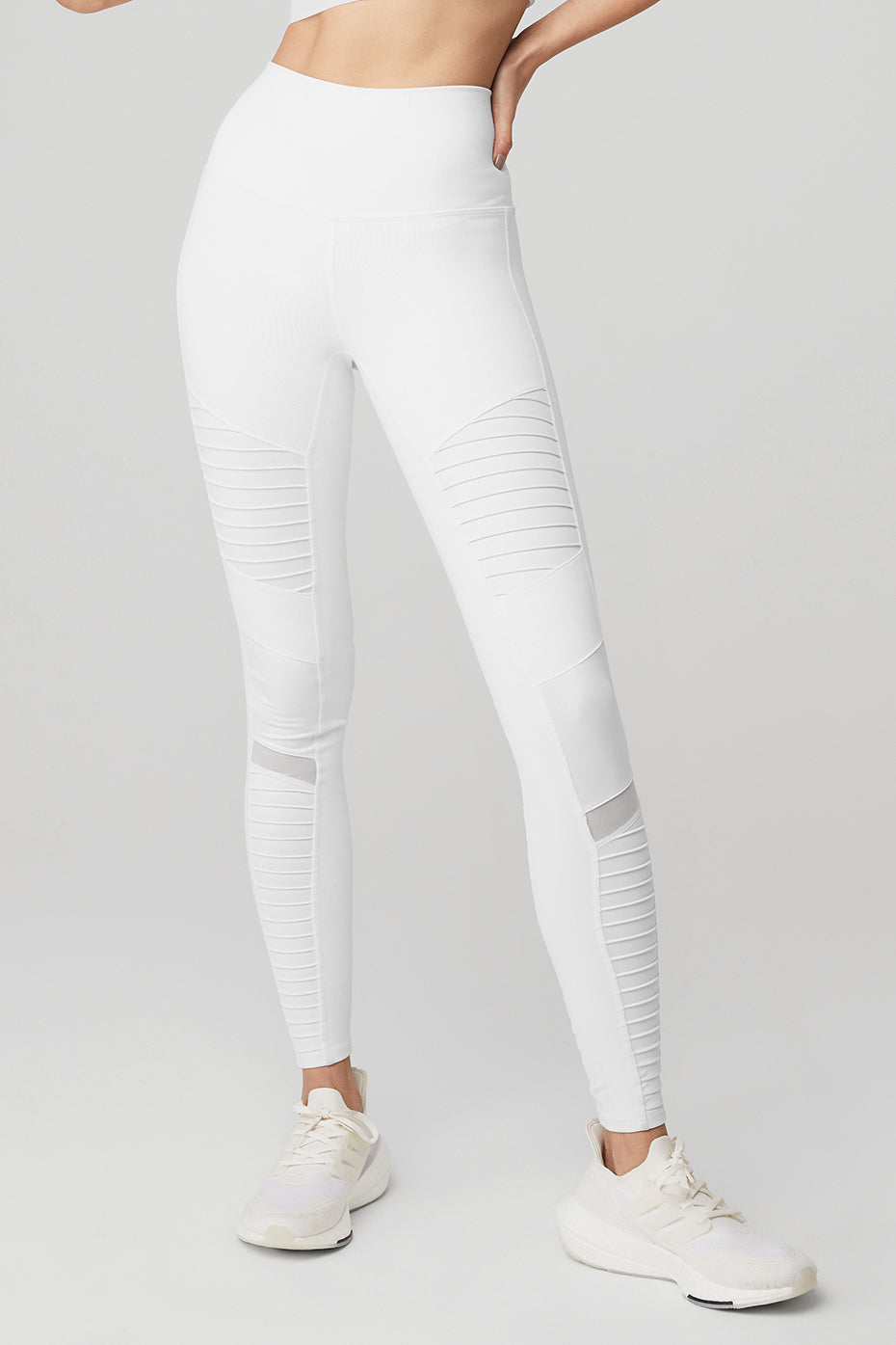 White Women's Alo Yoga High-Waist Moto Leggings | GCI-043725