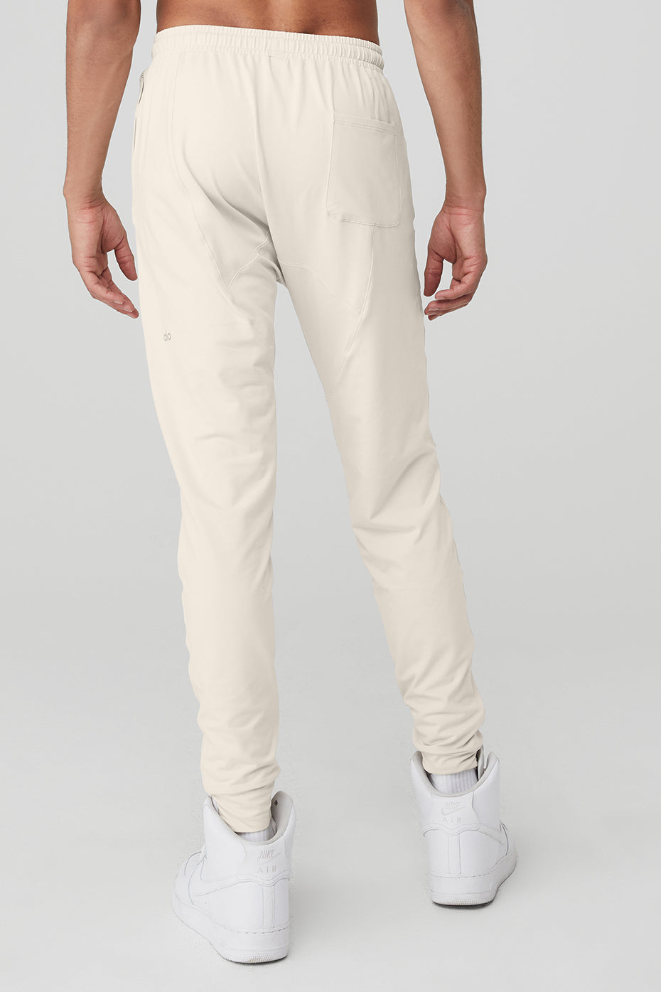 Beige Men's Alo Yoga Conquer Revitalize Pants | PCH-396208