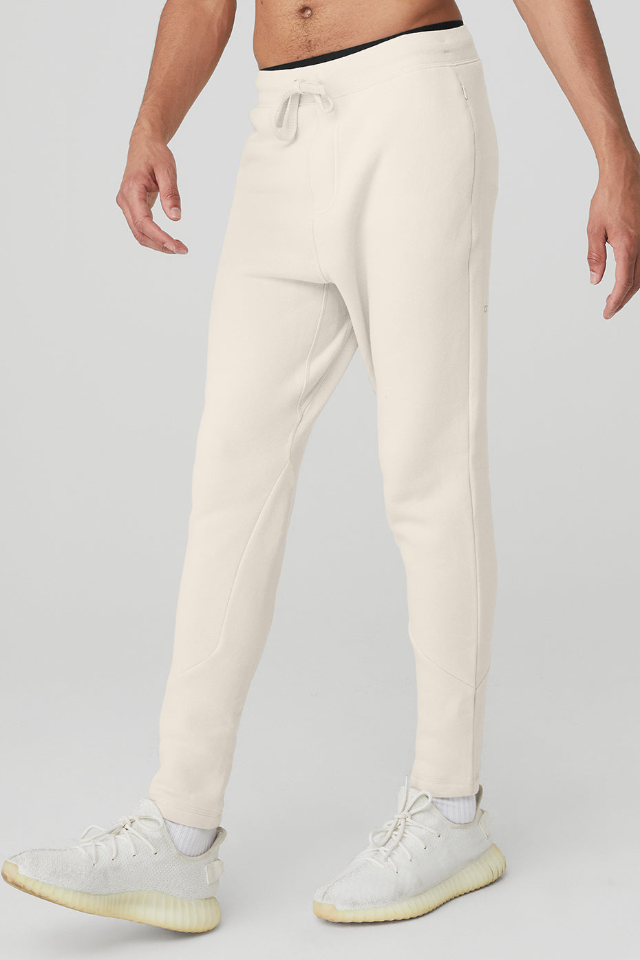 Beige Men's Alo Yoga The Triumph Sweatpants | PRG-843692