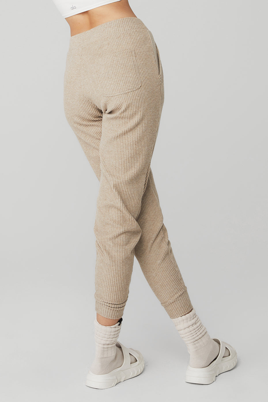 Beige Women's Alo Yoga Muse Sweatpants | XFT-572839