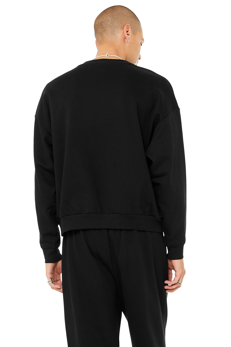 Black Men's Alo Yoga Accolade Crew Neck Pullover Sweatshirts | MDI-906285