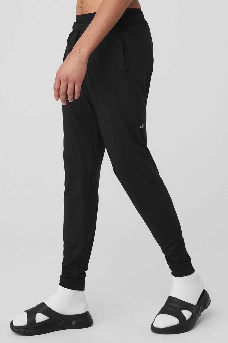 Black Men's Alo Yoga Conquer Revitalize Pants | DFK-675243