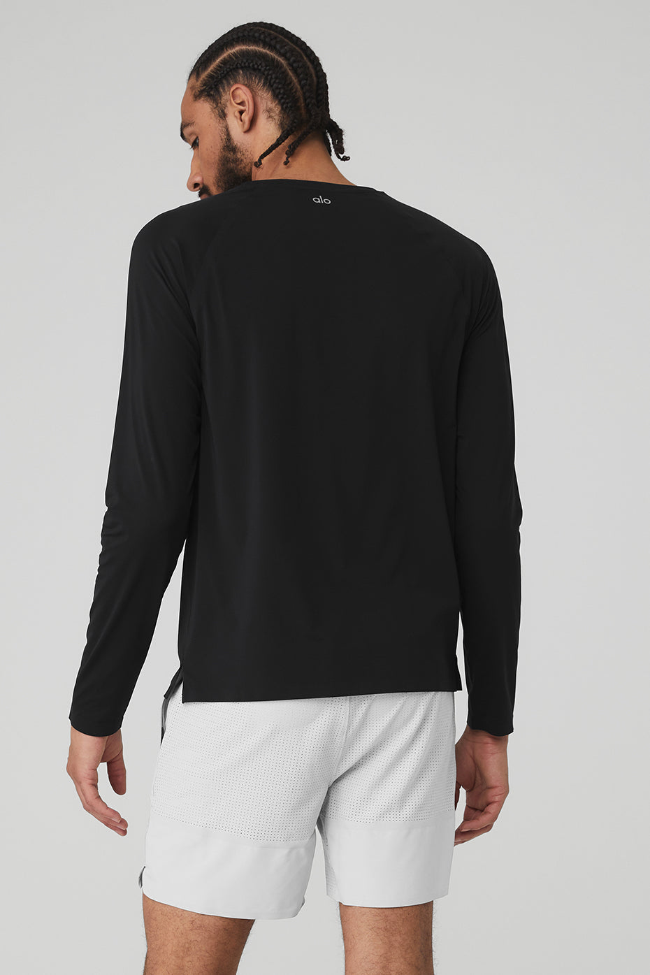 Black Men's Alo Yoga Idol Performance Tee Long Sleeve | ZFC-431682