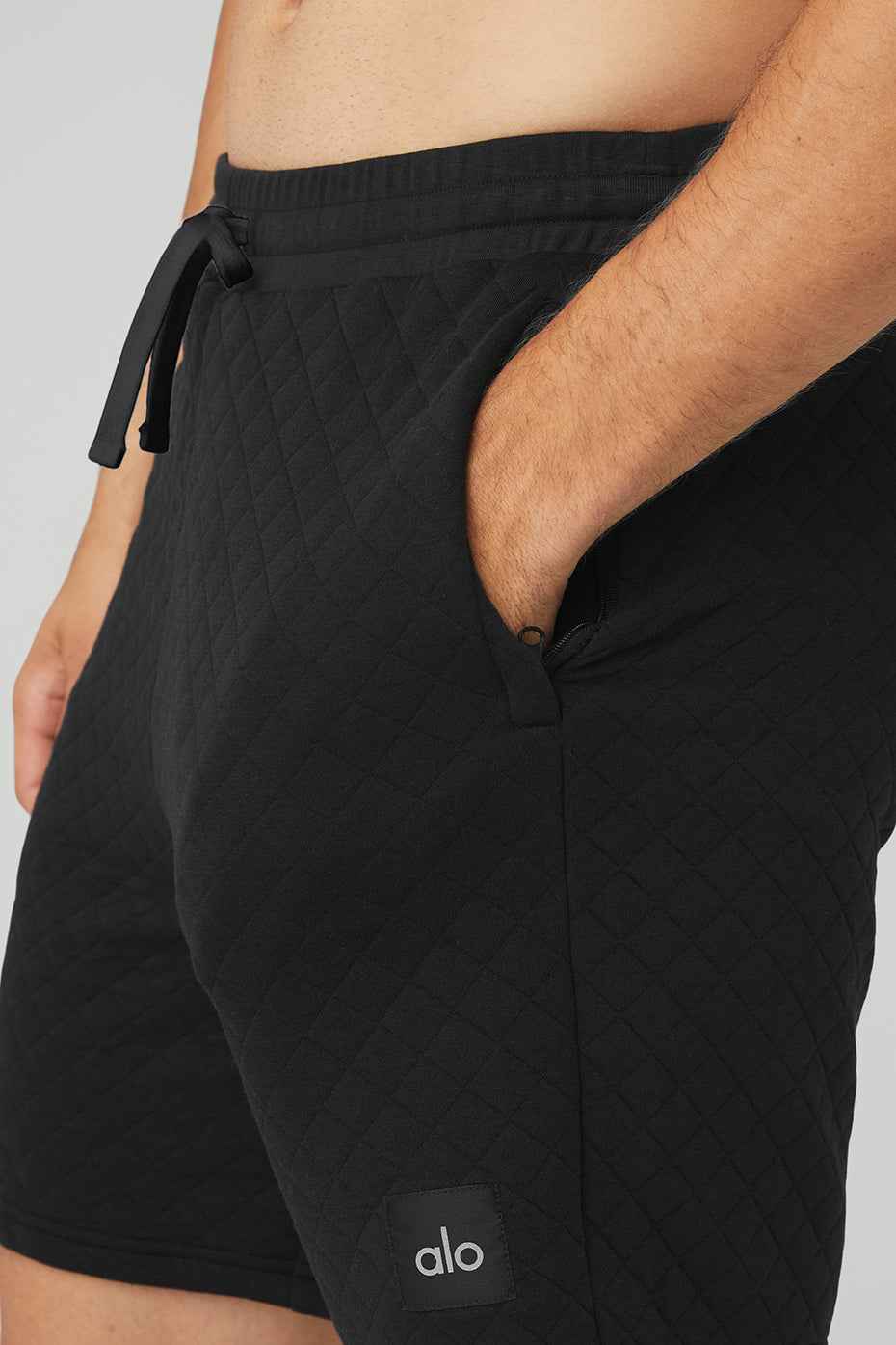 Black Men's Alo Yoga Quilted Stadium Shorts | XNE-609847