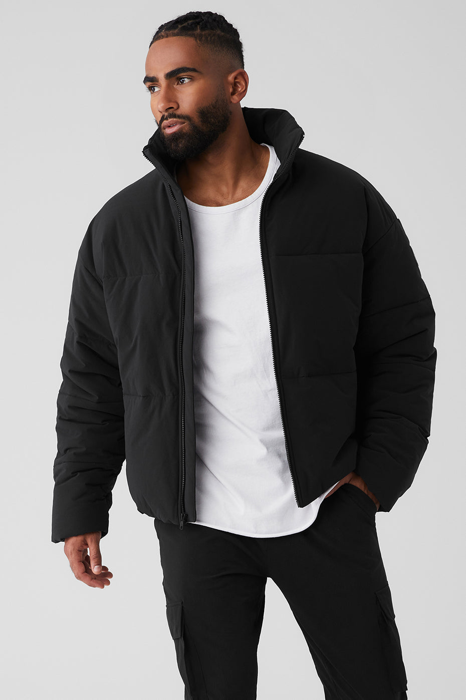 Black Men\'s Alo Yoga Stretch Woven Street Puffer Jackets | NLV-230596