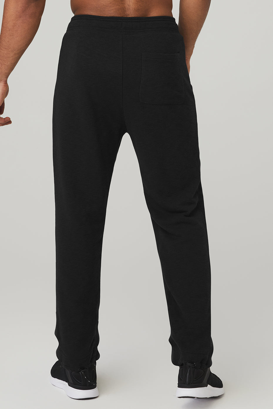 Black Men's Alo Yoga The Qualifier Pants | RNV-294835