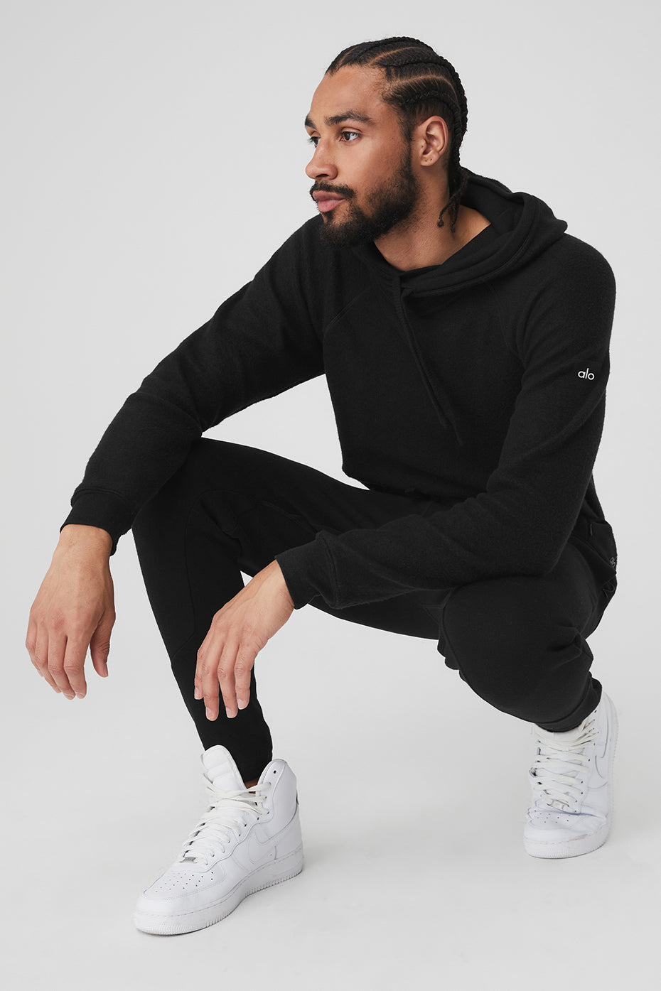 Black Men's Alo Yoga The Triumph Hoodie | MRA-124793