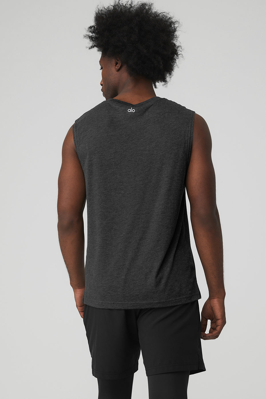 Black Men's Alo Yoga The Triumph Muscle Tanks | ELU-204978