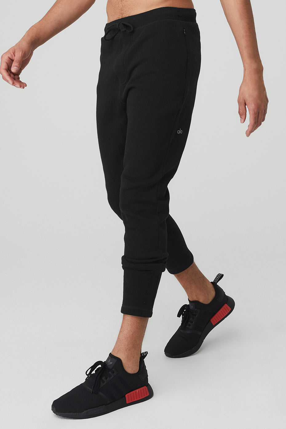 Black Men's Alo Yoga The Triumph Sweatpants | BGT-430251