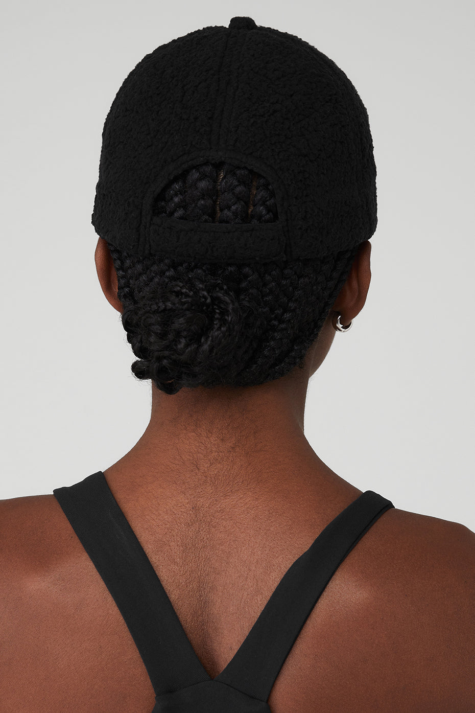 Black Unisex Alo Yoga Micro Sherpa Off-Duty Hats | RDF-314708