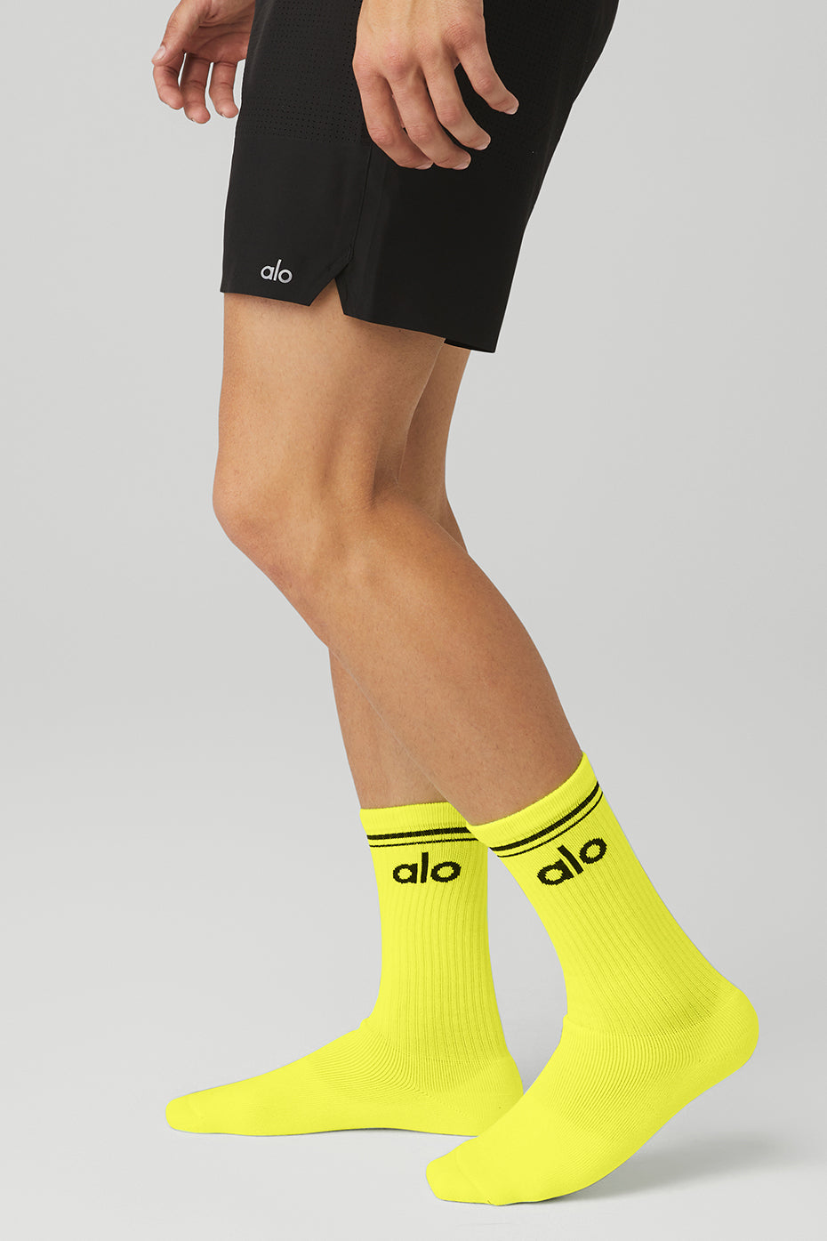 Black Unisex Alo Yoga Throwback Socks | TPZ-247860