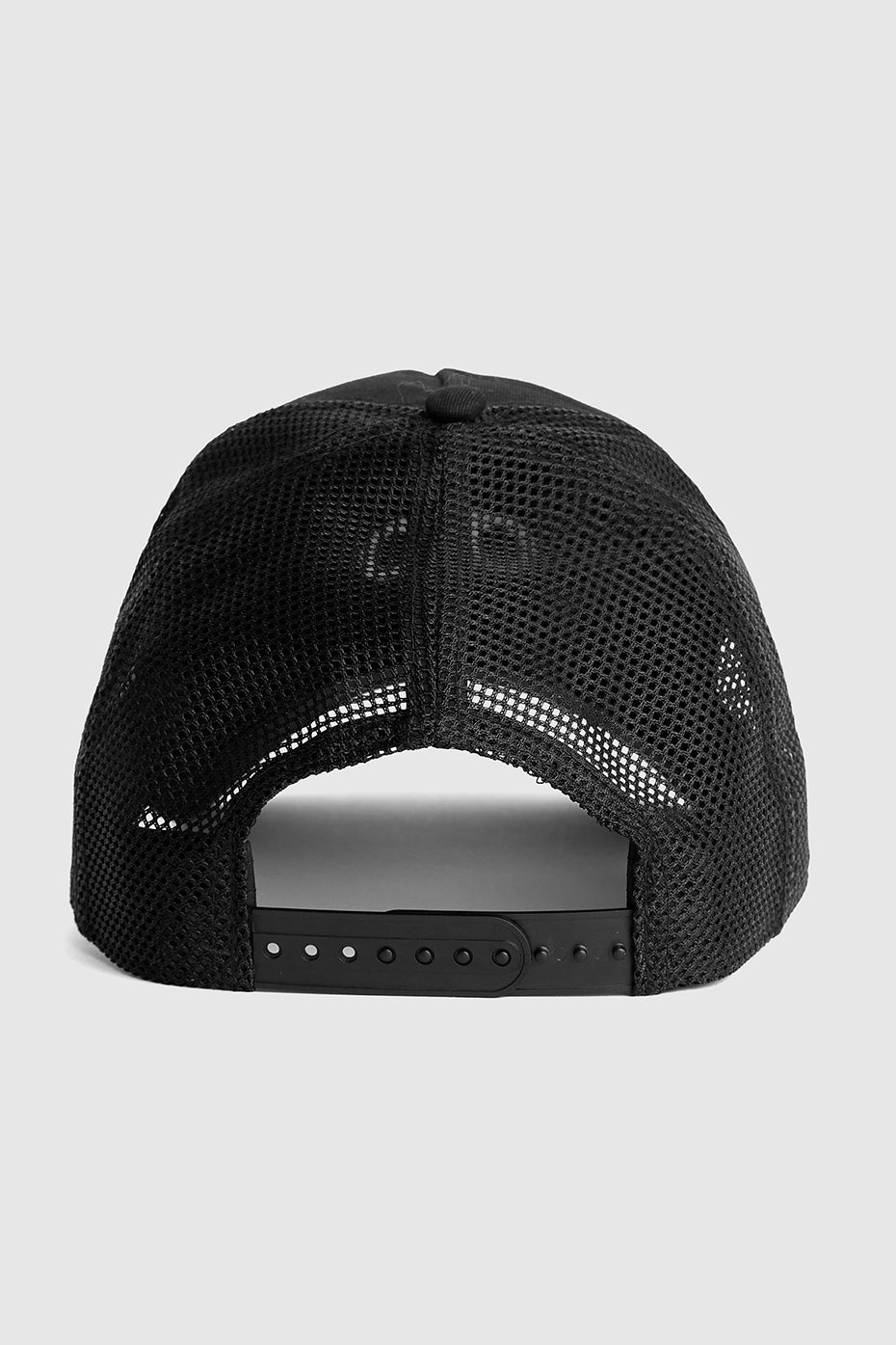 Black / White Unisex Alo Yoga District Trucker Hats | JHI-384597