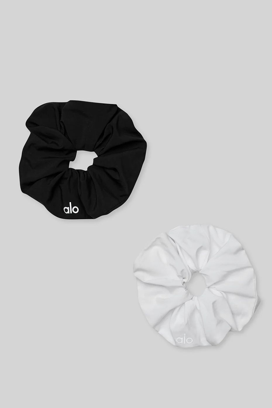 Black / White Women\'s Alo Yoga Oversized Scrunchie (2 Pack) Hair Accessories | MNC-357149