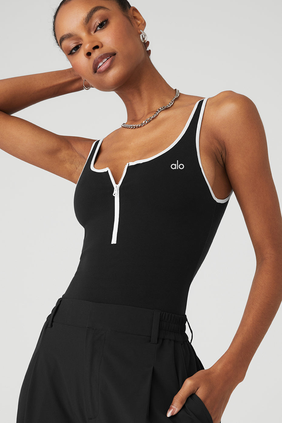 Black / White Women's Alo Yoga Supernova Bodysuit | WIT-467395