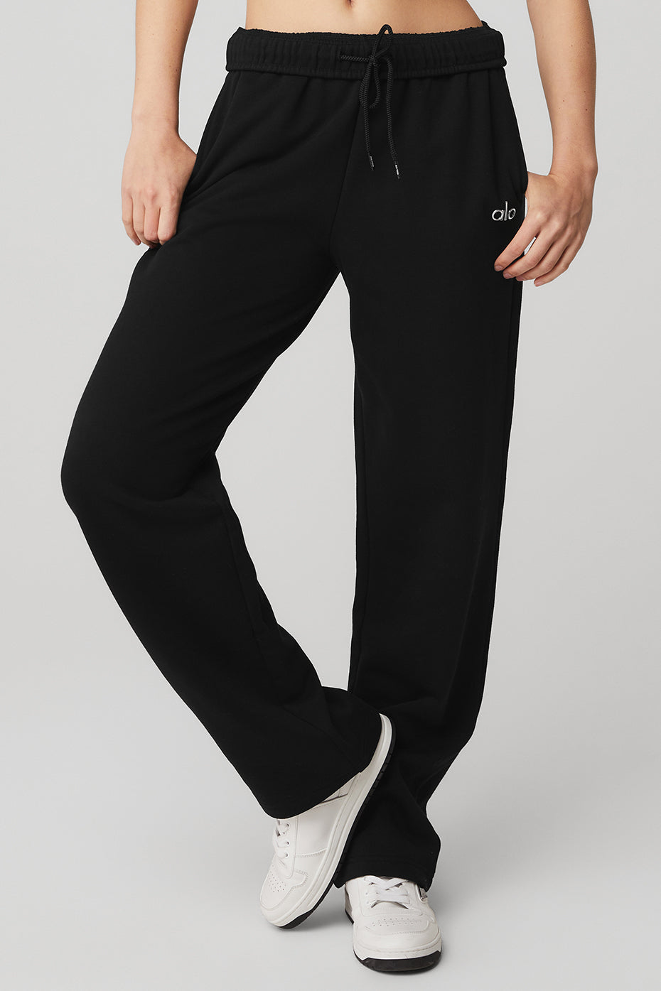 Black Women\'s Alo Yoga Accolade Straight Leg Sweatpants | LZV-865473