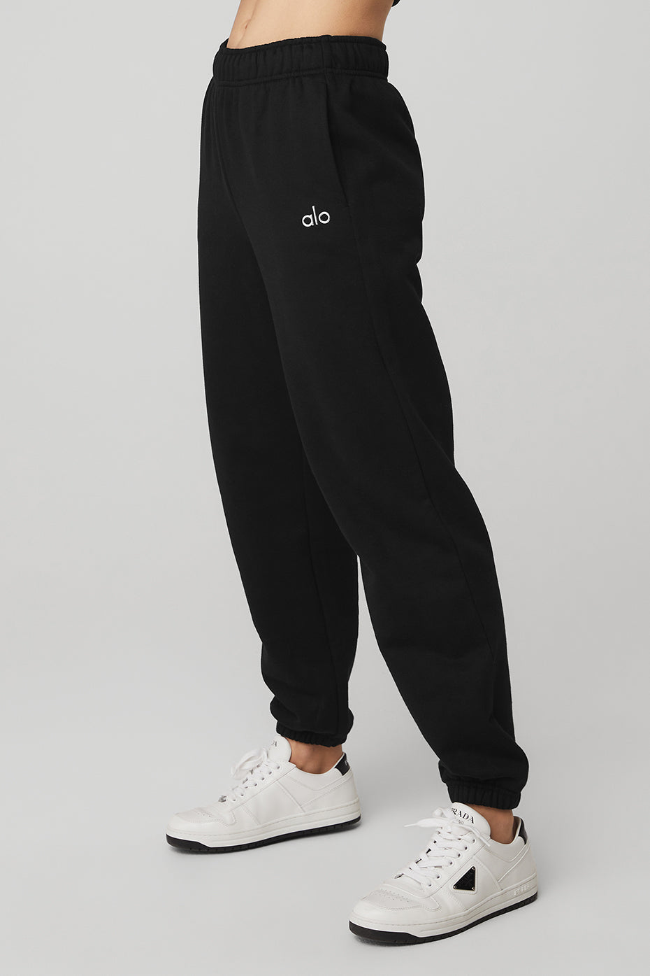 Black Women's Alo Yoga Accolade Sweatpants | UOQ-597203