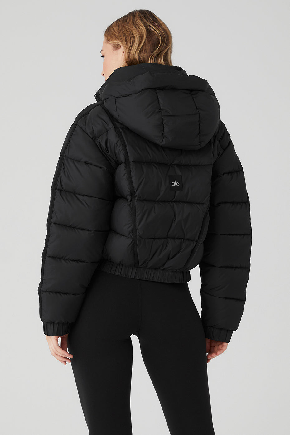 Black Women's Alo Yoga Aspen Love Puffer Jackets | XWC-621340