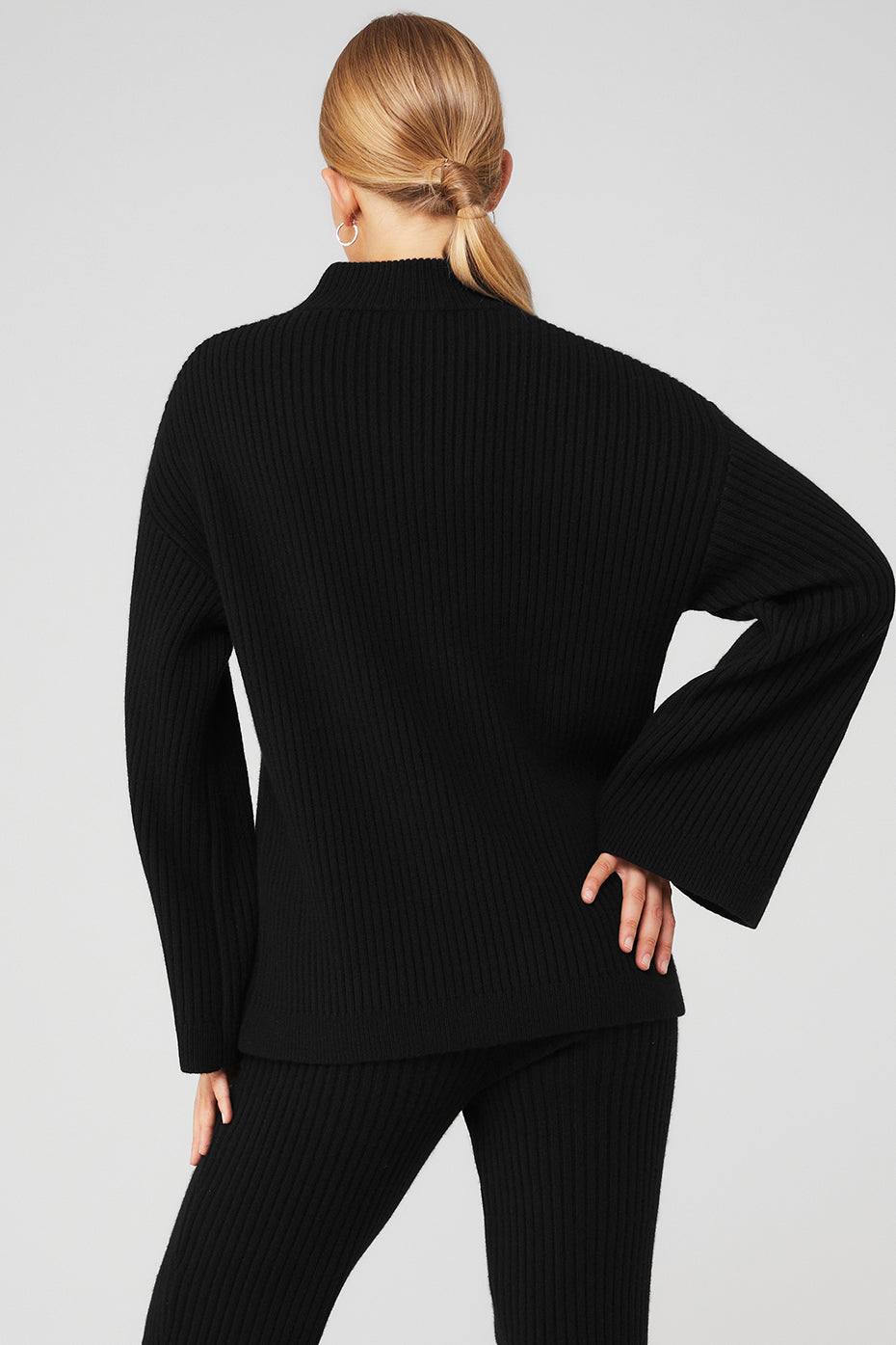 Black Women's Alo Yoga Cashmere Ribbed Winter Dream Mock Neck Coverup Long Sleeve | QJF-603728