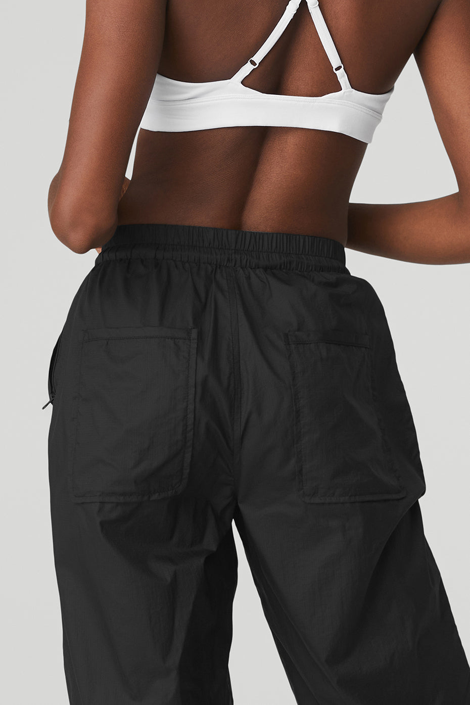 Black Women's Alo Yoga Cloud Nine Pants | XYG-098271