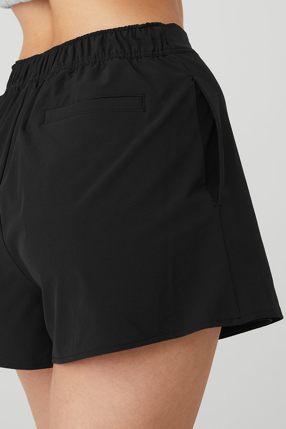 Black Women's Alo Yoga Clubhouse Skort Shorts | WJH-529381