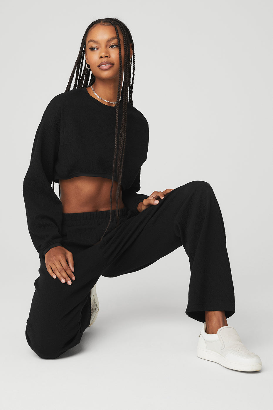 Black Women's Alo Yoga Cropped Tailored Crew Neck Long Sleeve | PTC-216345