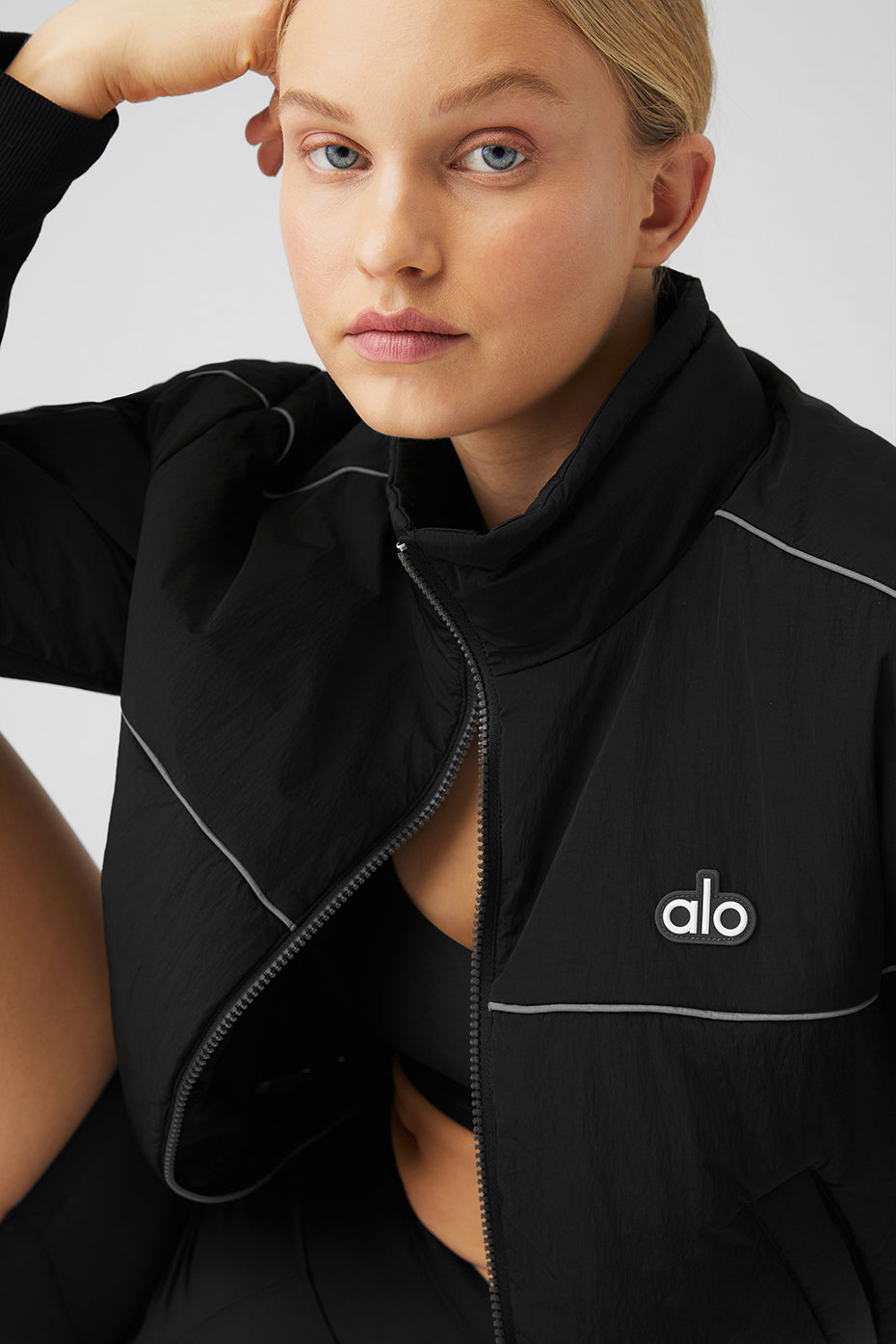 Black Women's Alo Yoga Drop Jackets | ARE-901583