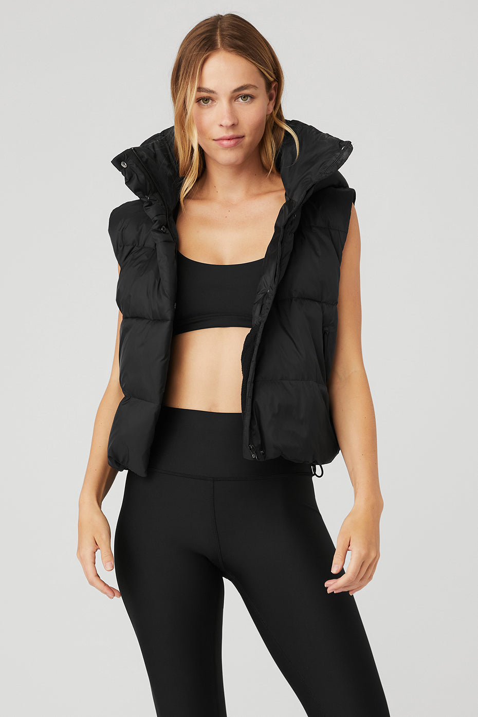 Black Women\'s Alo Yoga Gold Rush Puffer Vest Jackets | GLM-097261