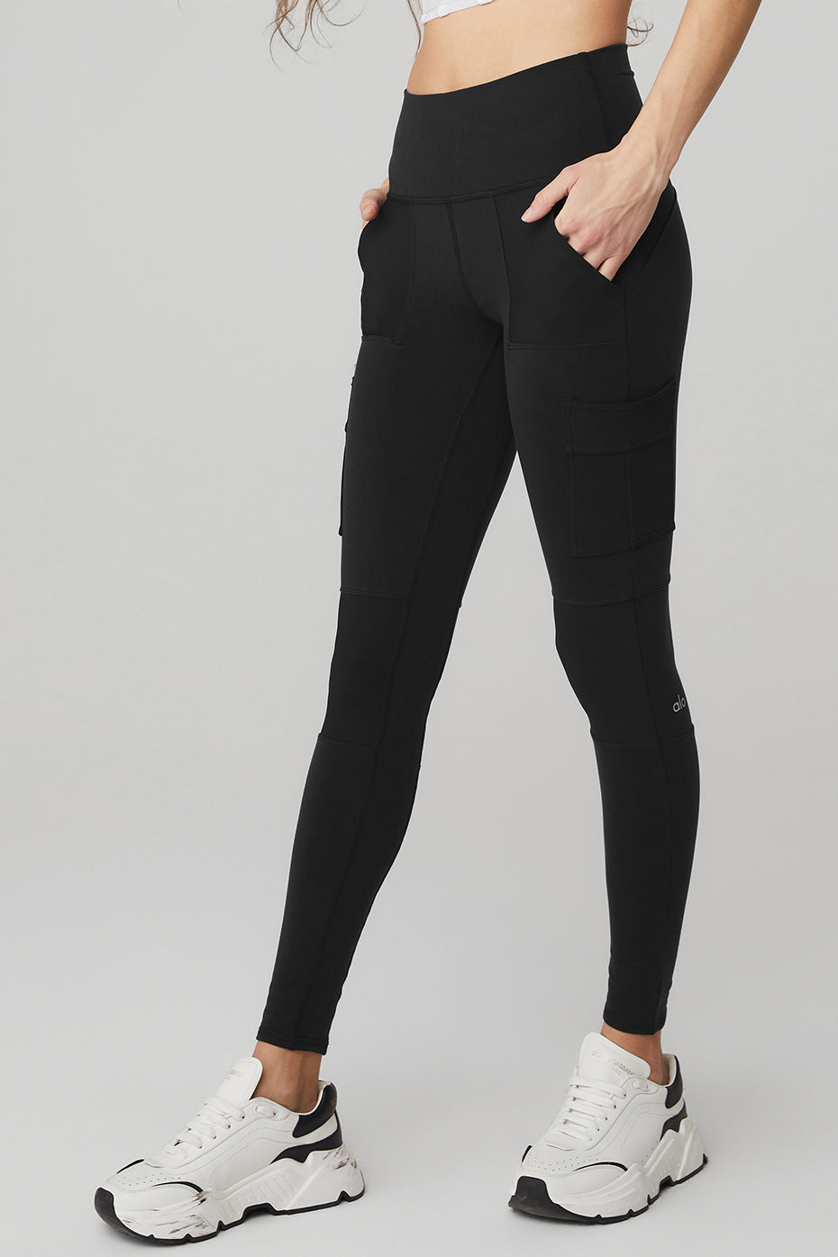 Black Women's Alo Yoga High-Waist Cargo Leggings | WFQ-956147