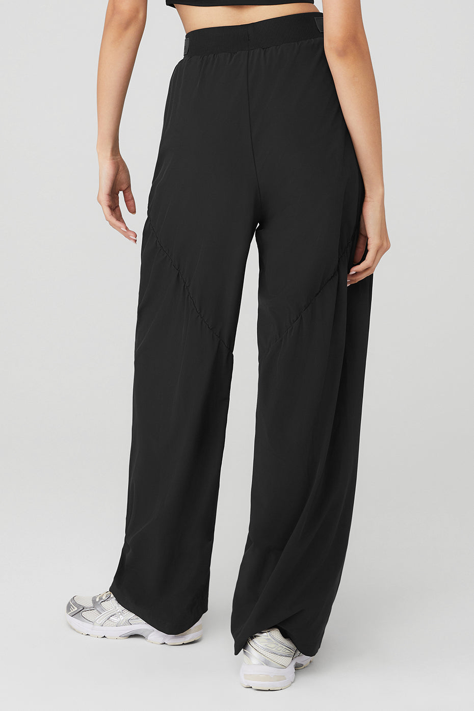 Black Women's Alo Yoga High-Waist Elevation Trousers | PWG-297436