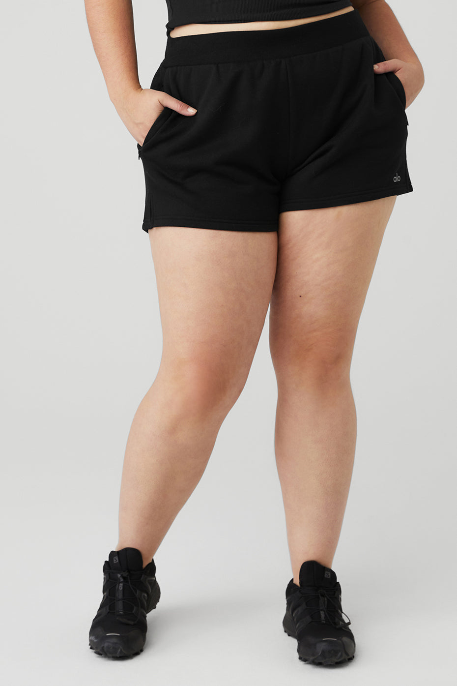 Black Women's Alo Yoga High-Waist Headliner Shorts | SNY-467120