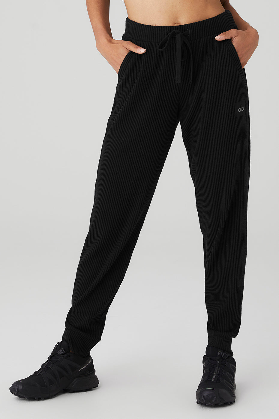 Black Women's Alo Yoga Muse Sweatpants | UEV-304695