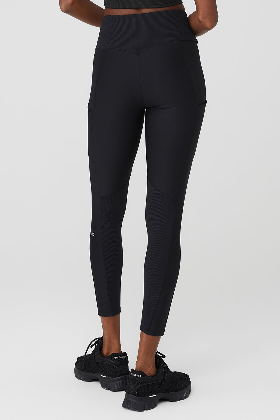 Black Women's Alo Yoga Ribbed Airlift High-Waist 7/8 Enchanted Leggings | VUL-075384