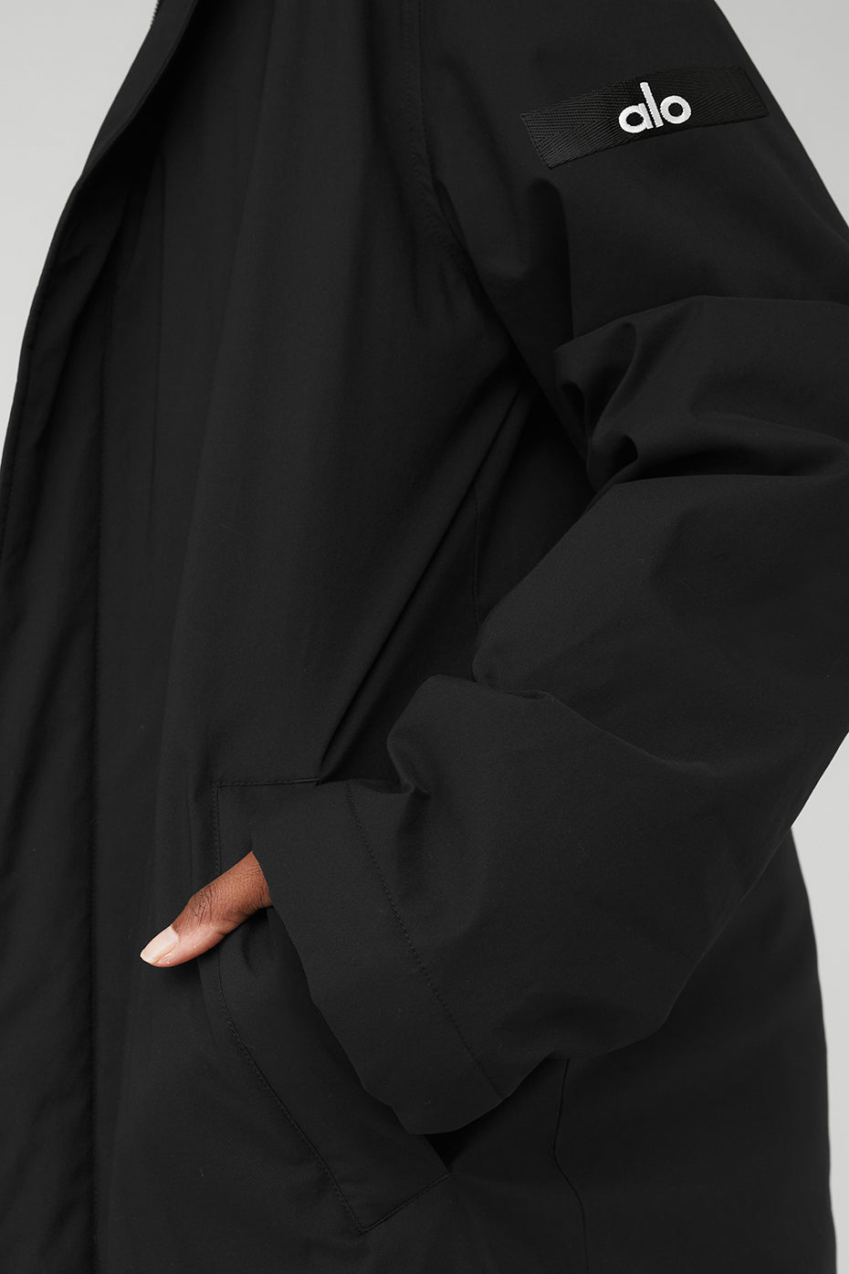 Black Women's Alo Yoga Signature Coats | UWQ-305749