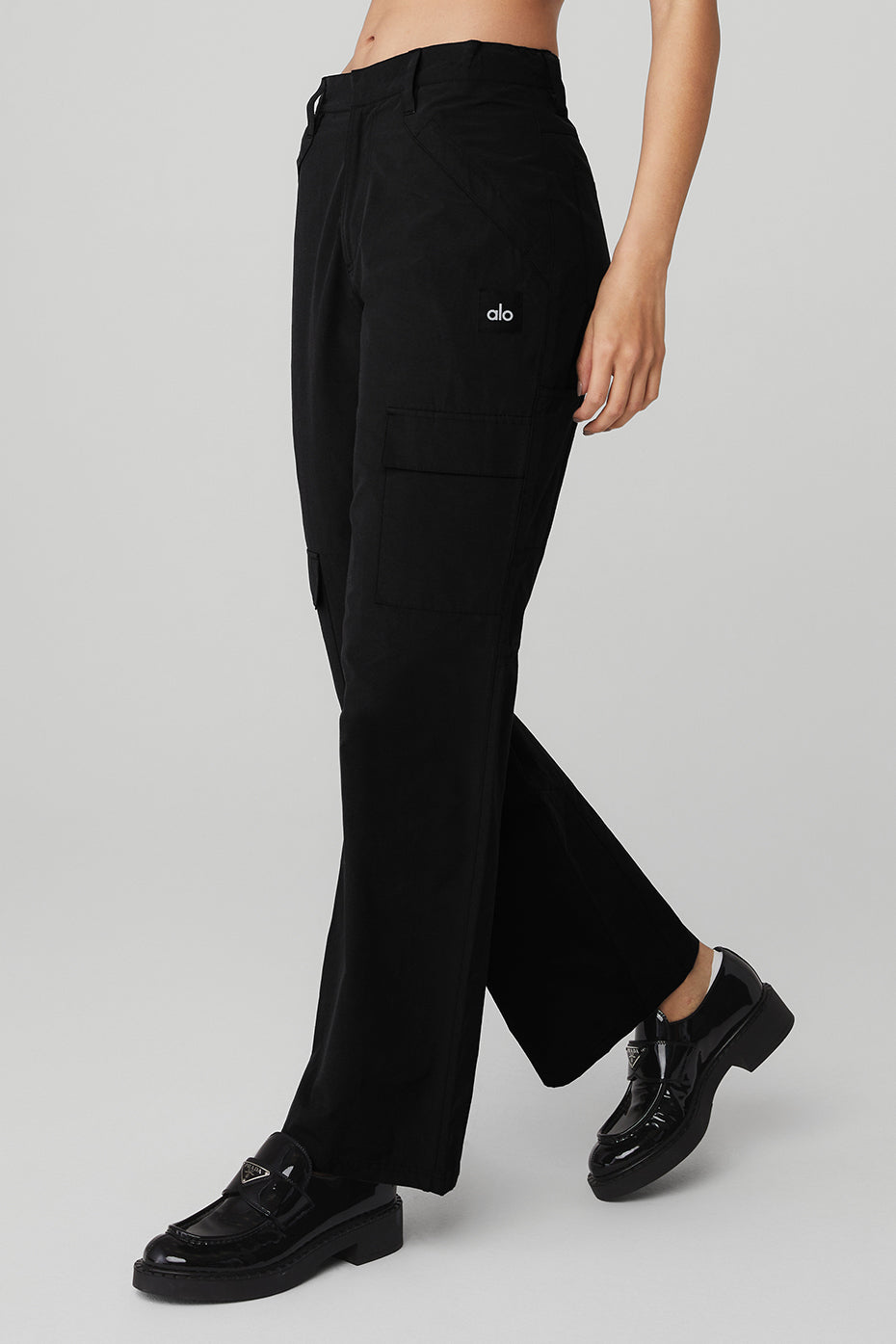 Black Women's Alo Yoga The Edge Trousers | OSN-361407